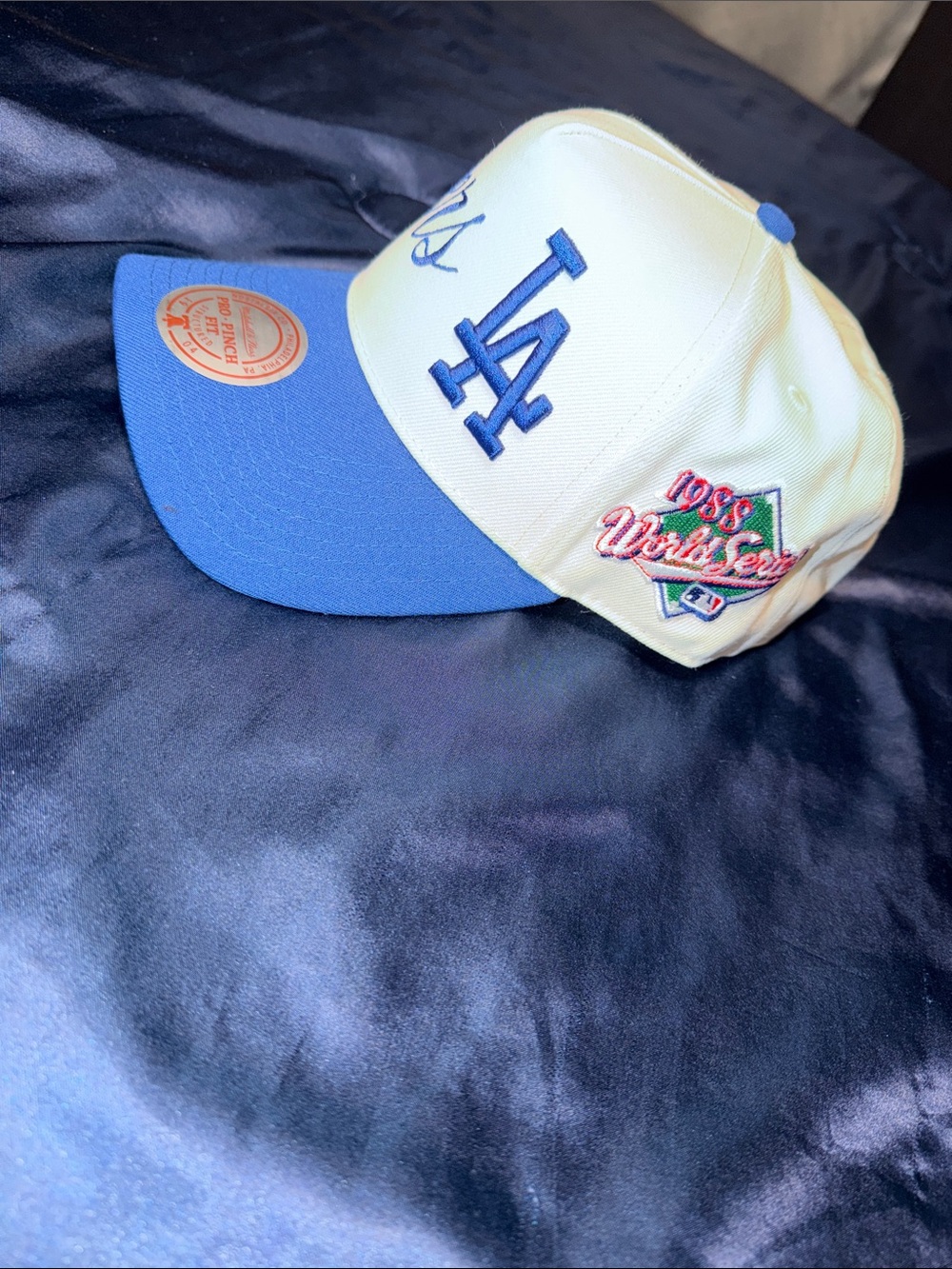New Mitchell & Ness Men’s Two-Tone LA Dodgers Cap - Blue & Cream